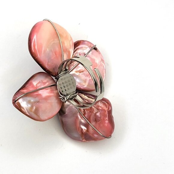 Peach Pink Shell with Freshwater Pearl Bead Asymmetric Flower Adjustable Ring - Picture 14 of 16